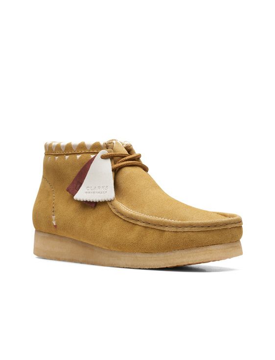 Clarks wallabee 2025 boot sale